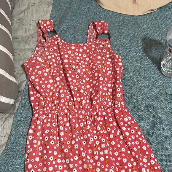 Kids: Size 7 - Picture 3 of 3